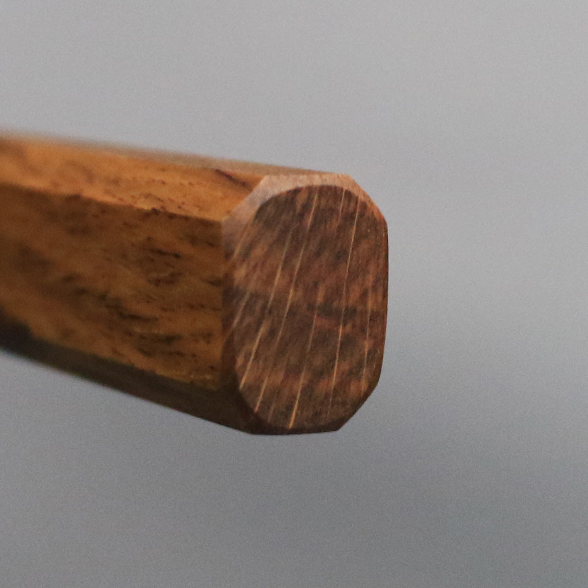 黒崎優 「閃光」小三徳 包丁 150mm 拭き漆樫柄 – HAGAKURE